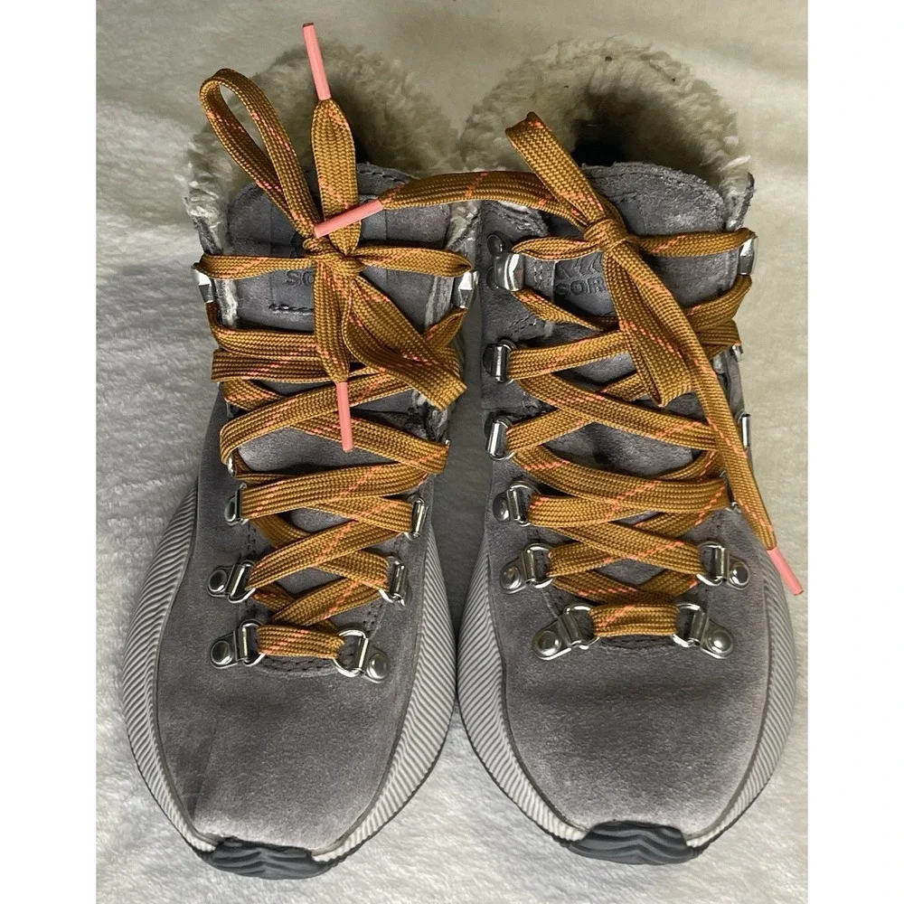 Sorel Women's Size 5 Out N About III Conquest Waterproof Boots Quarry/Fawn Suede